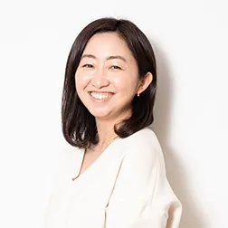 藤本 あゆみ氏