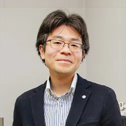 瀬戸 寿一氏